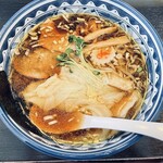 手打中華 麺民 ことぶき家 - ワンタン麺