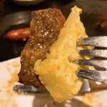 RODEO GRILL - 焼きパイナップルとお肉=ステーキ！
                        こんな食べ方が美味しいd(^_^o)