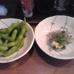 かまど - お通し　枝豆　生しらす
