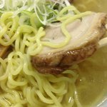 中華そば きずな - 塩ラーメン￥700＋大盛り￥150
