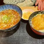 Sobaya Tentoro - ミニトリ天丼セット1050円