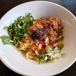 野方餃子 - 汁なし麻辣担々麺