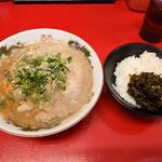 Komaya - ラーメン 750円 + ごはん（小）120円