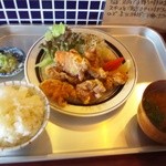 マゴコロ - から揚げ定食