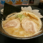 これが第4回彦根ラーメングランプリで優勝した鶏そばです