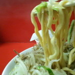 学 - (2013年6月再訪♪)麺は、例の平打ち太麺…