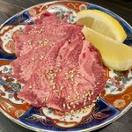 Akami Yakiniku Nikuyoshi - 