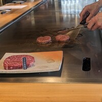 ニュー松坂 六本木店 - 