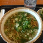 ちよ志手打うどん - うどん中