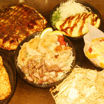 しゃらく - 定番コースです＾＾　写真は料理の一部です＾＾