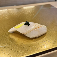 梅田 鮨 よこ田 - 