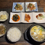 韓国料理 ソル - 