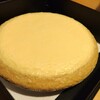 ガトーよこはま - 料理写真:よこはまチーズケーキ(13cm, 1575円)