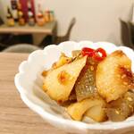 Banshaku Shikika - 蒟蒻とちくわのピリ辛煮♬