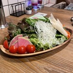 タレ焼肉と包み野菜の専門店 焼肉くるとん - 