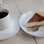 GrandRoute66 - ベイクドチーズケーキ、コーヒー