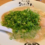 らーめん おいげん - 青ネギたっぷりが合う