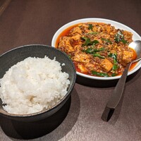 四川料理 龍の子 - 