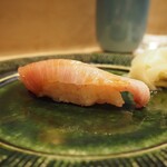 うを徳 - 小浜 鰤（握り）