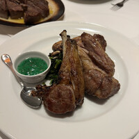 ベンジャミンステーキハウス 東京ガーデンテラス紀尾井町 - ラムチョップ