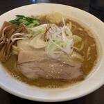 らーめんONE - らーめん 850円♪ 濃厚鶏豚骨魚介のこってりスープ おろし生姜がアクセント！ 美味しくいただきました♪