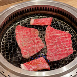 和牛放題の殿堂 秋葉原 肉屋横丁 焼肉 - 