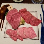 焼肉割烹 馴れうし一頭両騨 - 