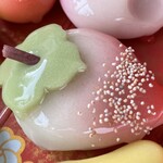 久栄堂菓子舗 - 『お雛菓子』の苺