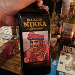 Bar 日果 - ヒゲのブラックニッカ、懐かしい