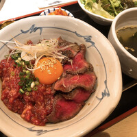 牛刺しと焼肉 仔虎 クリスロード店 - 