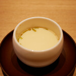 Ginza Sushi Inada - ◆茶碗蒸し
      海老や帆立の入った海鮮茶碗蒸し