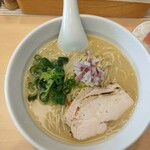 つるん - 鶏塩ラーメン¥790＋大盛¥100　サテライトアングル