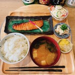 Hokkaidou Famazu Dainingu - 鮭の西京焼き定食