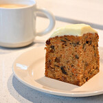 KNAG - キャロットケーキ＠税込580円