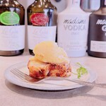 カフェ＆ワイン ネーラ - 