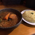 スープカレー専門店 シャララ - 