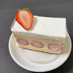 なかたに亭 - 中層のカスタードクリーム美味しい