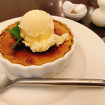 パルファン - りんごとアップルティーのクレームブリュレ