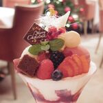 資生堂パーラー - クリスマスルージュパフェ