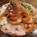 SEAFOOD STAND PACIOREK HANATARE - 