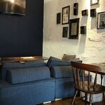 カフェ アンド - 
