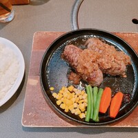 焼肉 炭こう - ハンバーグ