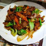 魯香酒樓 - 牛肉ブロッコリーカキ油ソース炒め