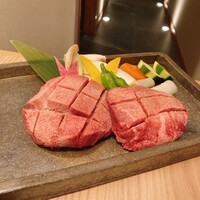 個室焼肉 さんびょうし 別邸 - 