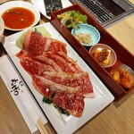 めいげつABCランチ - 夜なのにバラ焼肉ランチ。カルビスープ（小）をつけて1,500円税別。肉が薄くてちょうどいい。美味しくて満足。