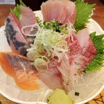 魚豊 - 日替わり刺身定食