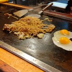 Dokudami sou - 焼きそば