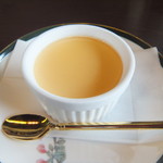 こくわ屋 藤兵衛 - あんにんごプリン