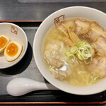 喜多方ラーメン 坂内 - 