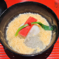 おおたに - ずわい蟹真丈のお椀